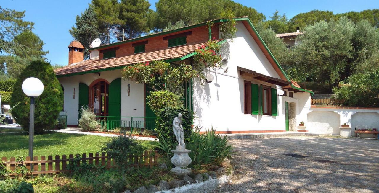 I Pini House Villa Magione Buitenkant foto