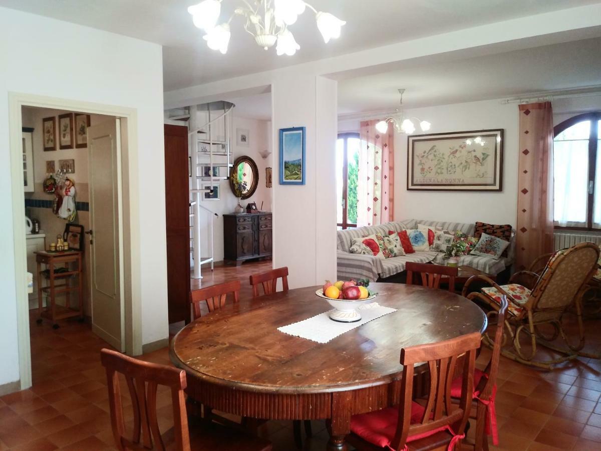 I Pini House Villa Magione Buitenkant foto